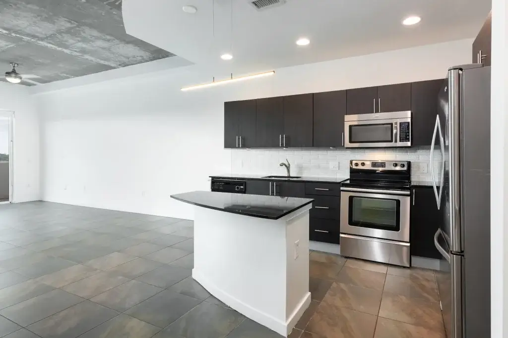 fl ankr s3 0x1 850sqft kitchen 1