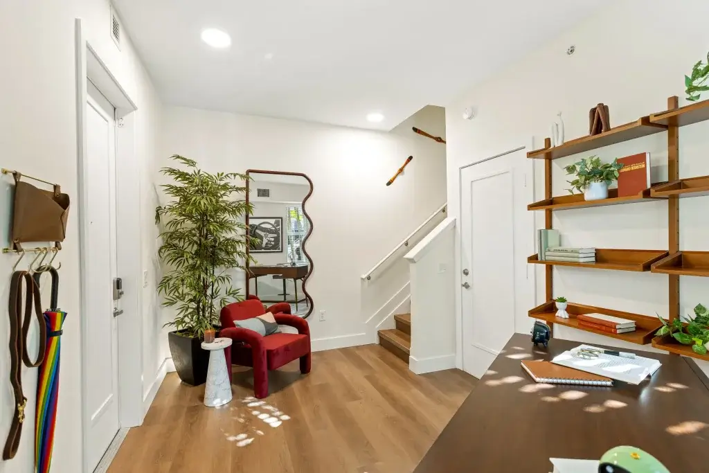 fl ankr th3 2x3 1236sqft den 1216