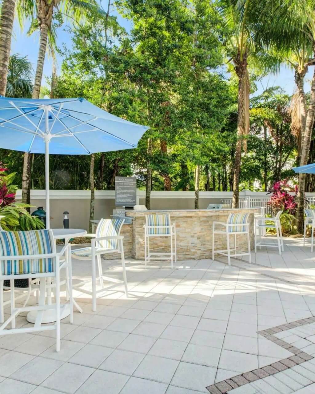 fl-ankr-wilton-manors-apartments-pool_4